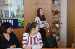 Валентина Коваленко у Чорнобаї зустрілася з членами учнівського наукового товариства «Еврика»