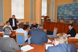 Депутати працювали у складі постійних комісій обласної ради