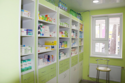 Відкрито нову соціальну аптеку з доступними ліками для пацієнтів