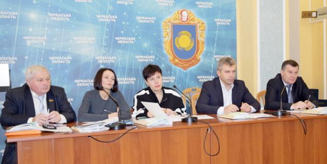 




Постійна комісія обласної ради розглянула кадрові питання, бюджету та управління майном


