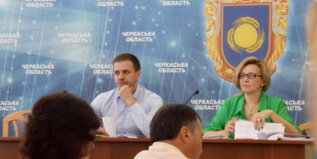




Члени бюджетної комісії обласної ради  погодили розпорядження облдержадміністрації


