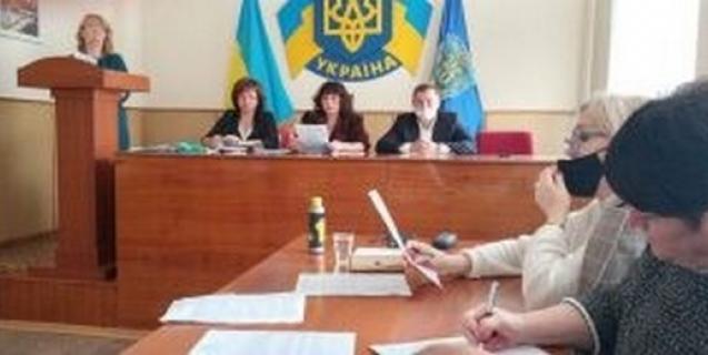 




Депутати  Кам’янської районної ради перервали роботу сесії


