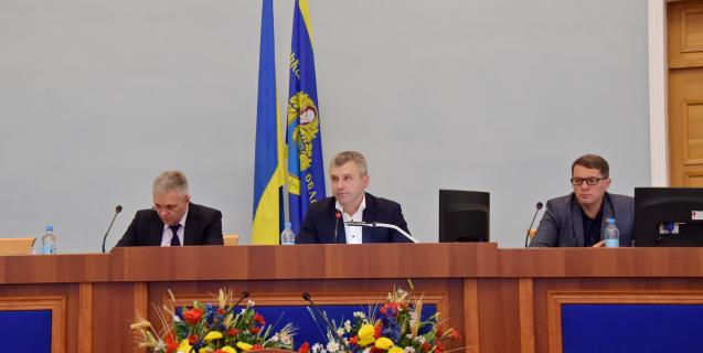 




Засідання сесії Черкаської обласної ради перенесли на понеділок


