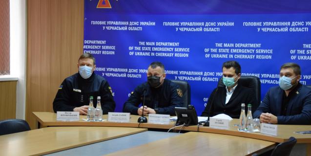 




При ДСНС у Черкаській області утворили першу добровільну бригаду швидкого реагування із черниць


