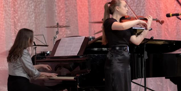 




Вперше за три роки Черкаський музичний коледж дав звітний концерт


